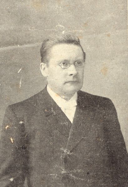 Geen foto van ds. Gobius du Sart, de zeer geliefde predikant van Arnemuiden. Wel van z’n zoon, ds. J. W. F Gobius du Sart, predikant te Nieuw- en Sint Joosland van de Kohlbruggiaanse richting, later vele jaren consulent van Arnemuiden.