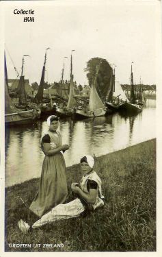 De vloot liggend in Arnemuiden.