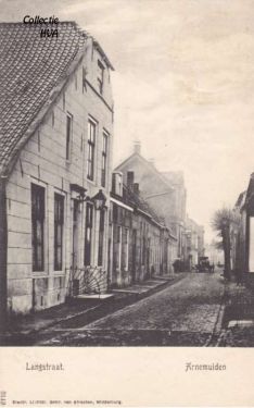 De oude pastorie, die honderden jaren diende voor de Hervormde en vanaf 1900 tot 1931 voor de Gereformeerde predikanten.